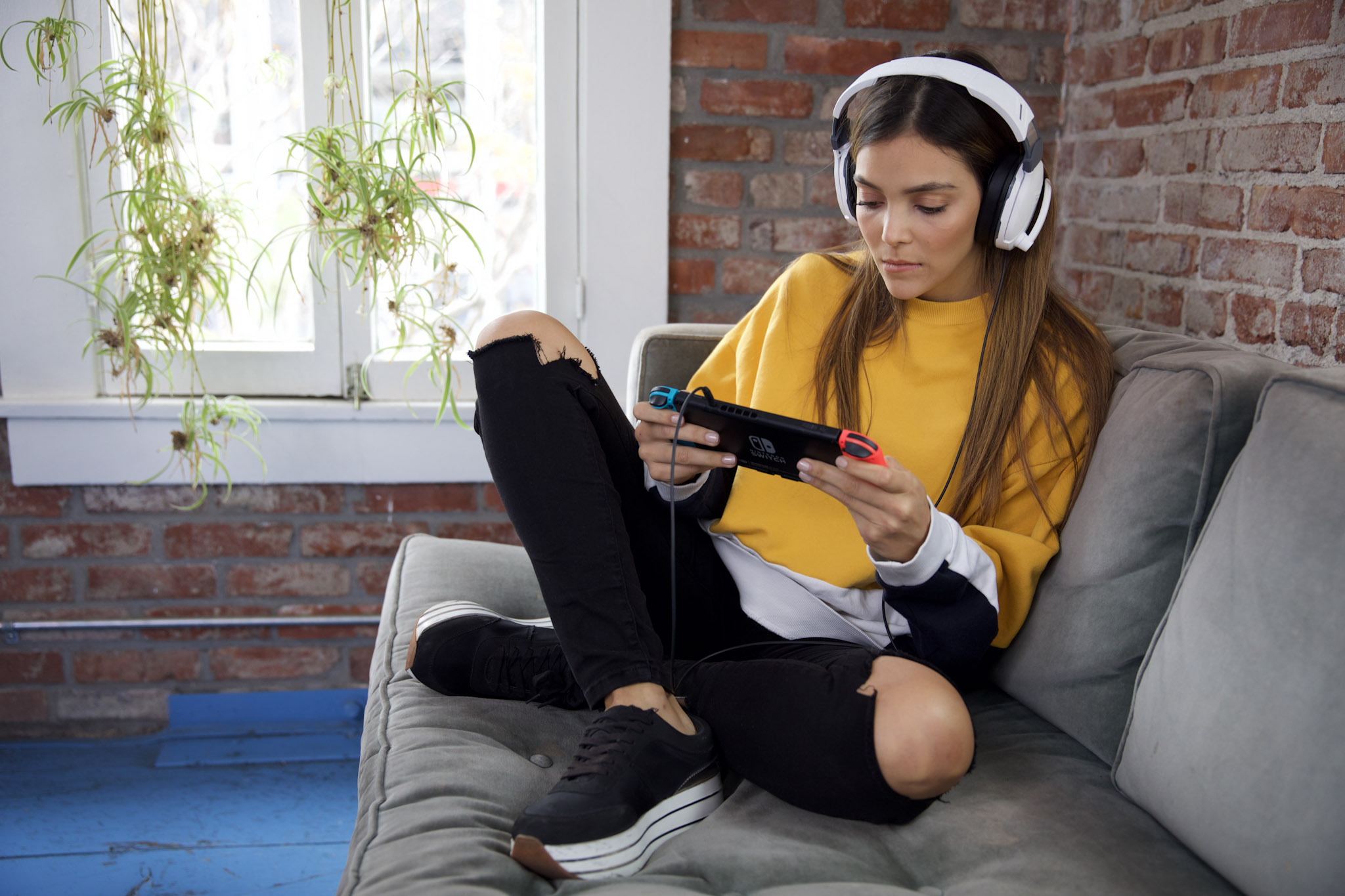 Turtle Beach Recon 200 is now available