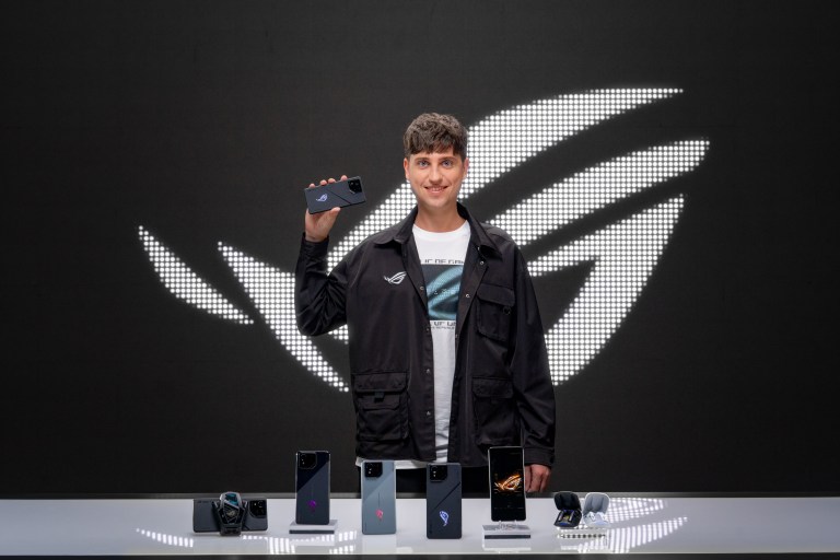CES24 – ASUS Republic of Gamers Avslører ROG Phone 8-serien